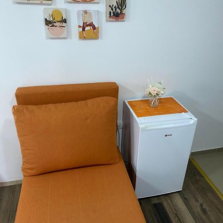 Omis Rooms Панчево Экстерьер фото
